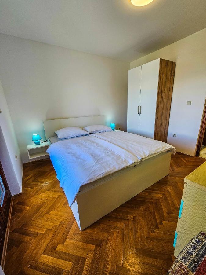 Aenona Sea View Apartments Nin Exterior foto